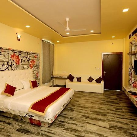 Rock Star Hotel Pushkar Buitenkant foto